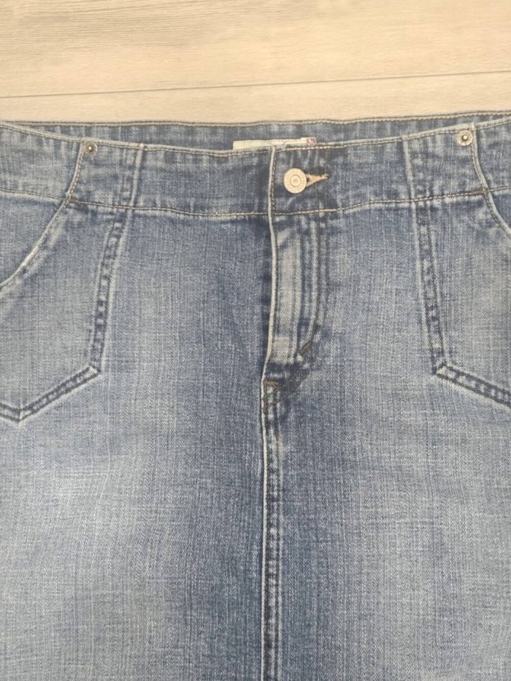Levi’s Size 12 Y2K Denim Pencil Skirt Western Cowgirl Midi - Picture 7 of 9